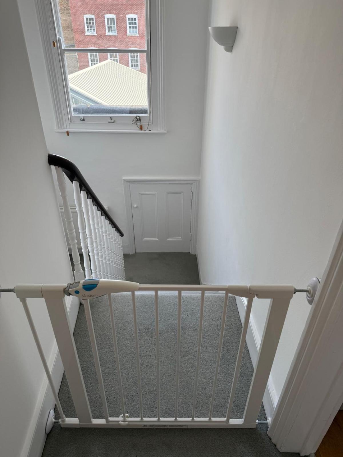Bright And Cosy Gem In Fulham Apartment London